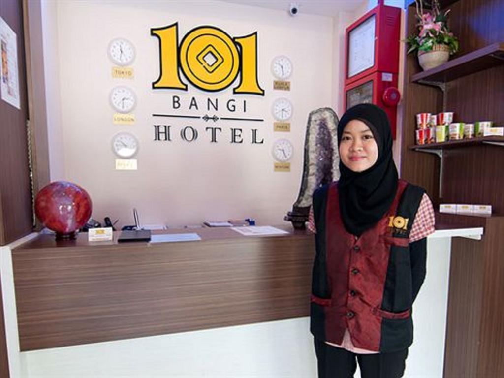 101 Hotel Bangi Exterior foto
